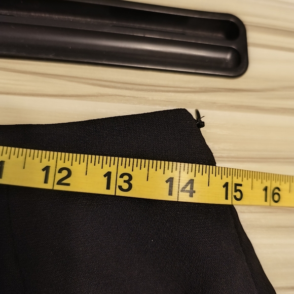 Vintage Michele Pleated Embroidered Floral Boho Black Midi Skirt Sz 10 - Picture 8 of 9